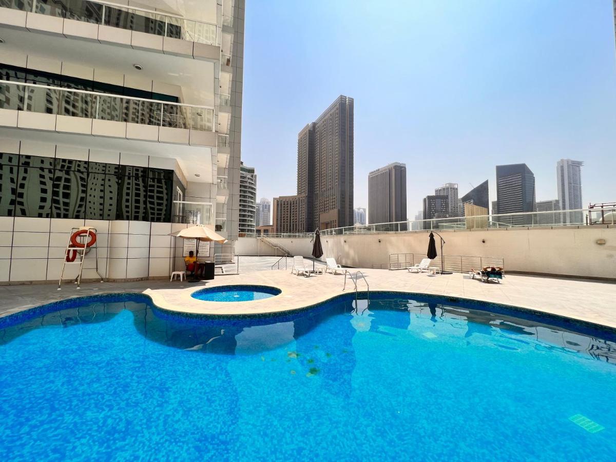 Spacious 1Br With Full Marina View Dubaj Kültér fotó