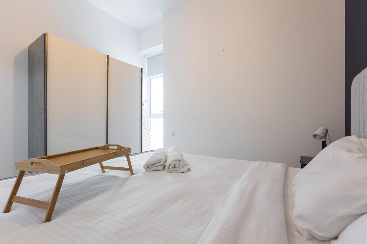 Spacious 1Br With Full Marina View Dubaj Kültér fotó